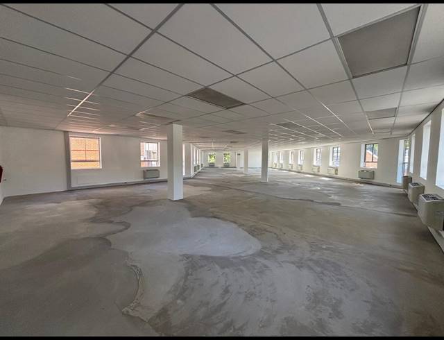 971M² OFFICE TO LET IN TYGER VALLEY